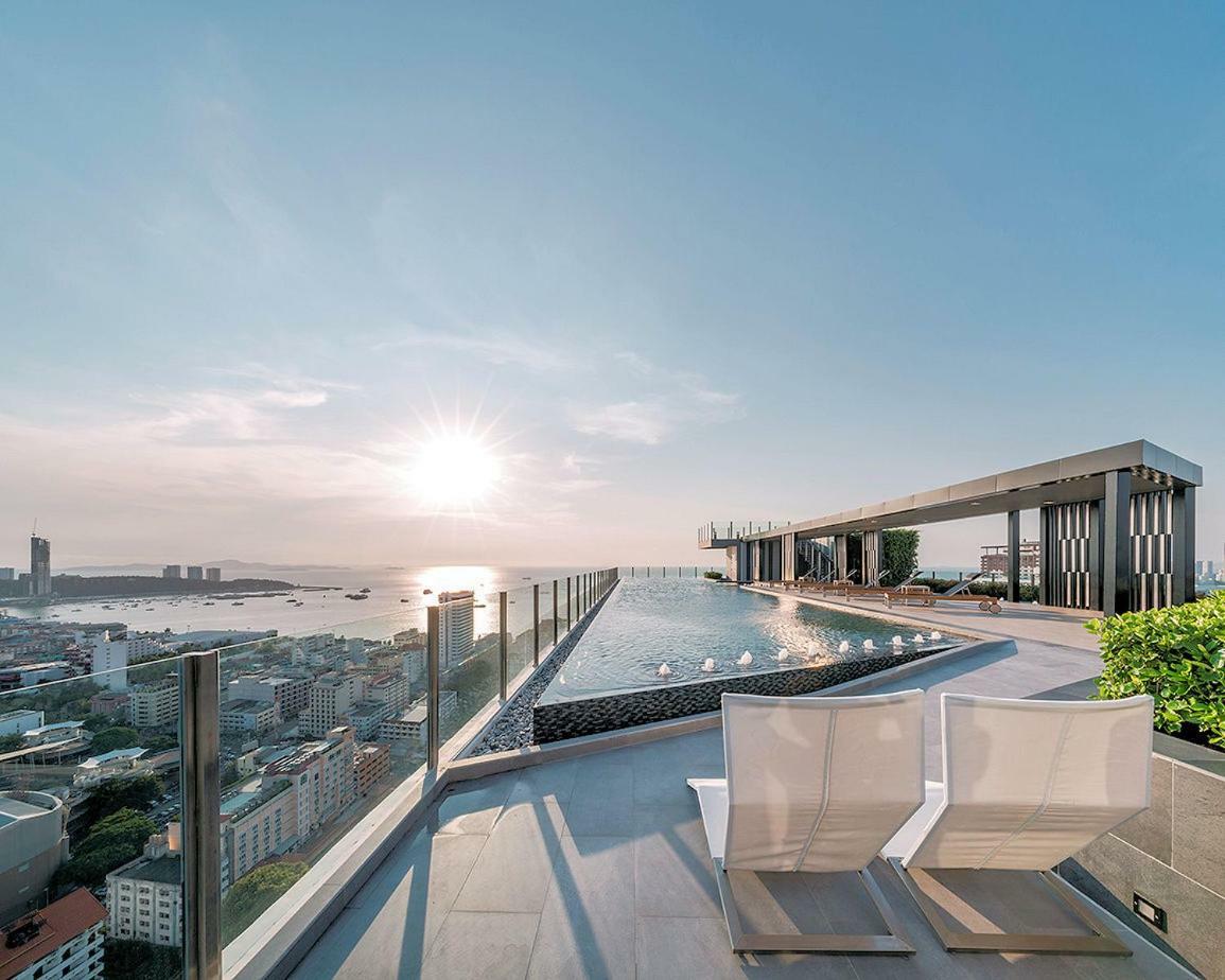 The Base Central Pattaya By Pattaya Holiday Exteriör bild