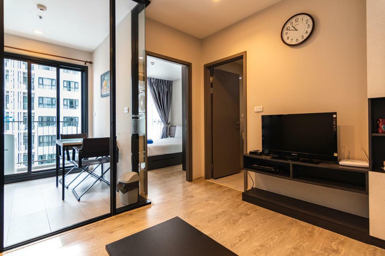 The Base Central Pattaya By Pattaya Holiday Exteriör bild